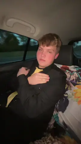 Bestied so hard he took me to prom💕💕@Hayden_Adums123 