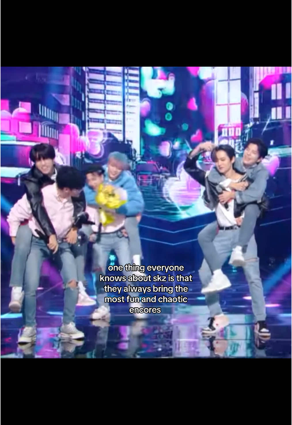 felix was taking twice’s choreography seriously i’m deaddd😭😭😭😭 #straykids #skzencore #chkchkboom #skz4thgenleaders #straykidsstay #notshyjennie #kpop #trending #viral #relatable #lovestay 