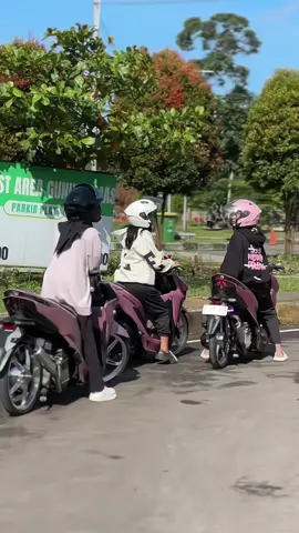 jangan salah sangka lg ya😩🫵🏻 @nayaaaaa @nanda #vario125 #variomodifikasi #vavarioan #fypage #fyp #fakesituation⚠️ 
