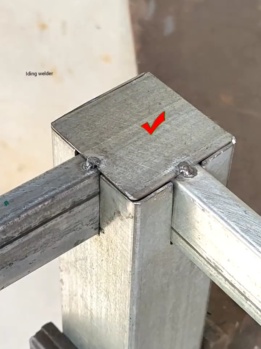 Rarely known to everyone! old welder's clever idea in square tube metal work. #welding #welder #metalwork #fabrication 