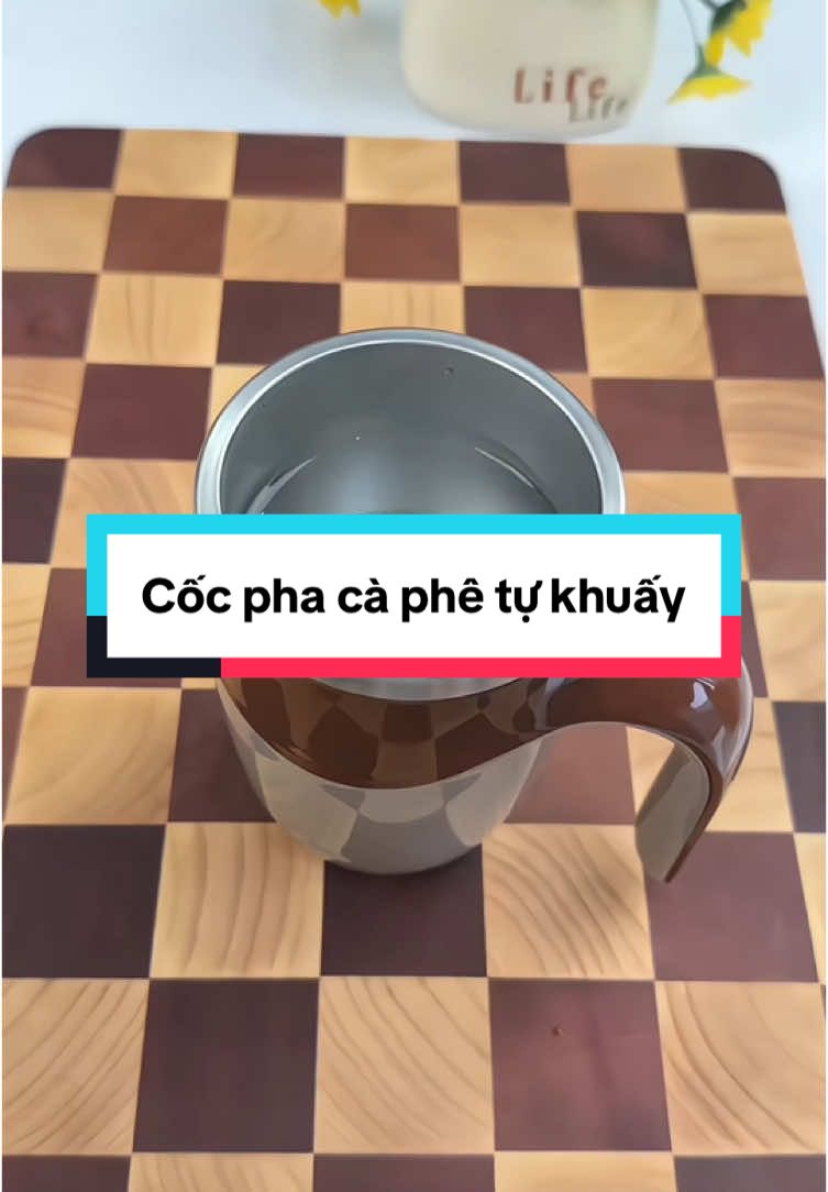 Cốc pha cà phê tự khuấy #giadungthongminh #giadungtienich #fyp #nộitrợ #cocphacaphetukhuay 