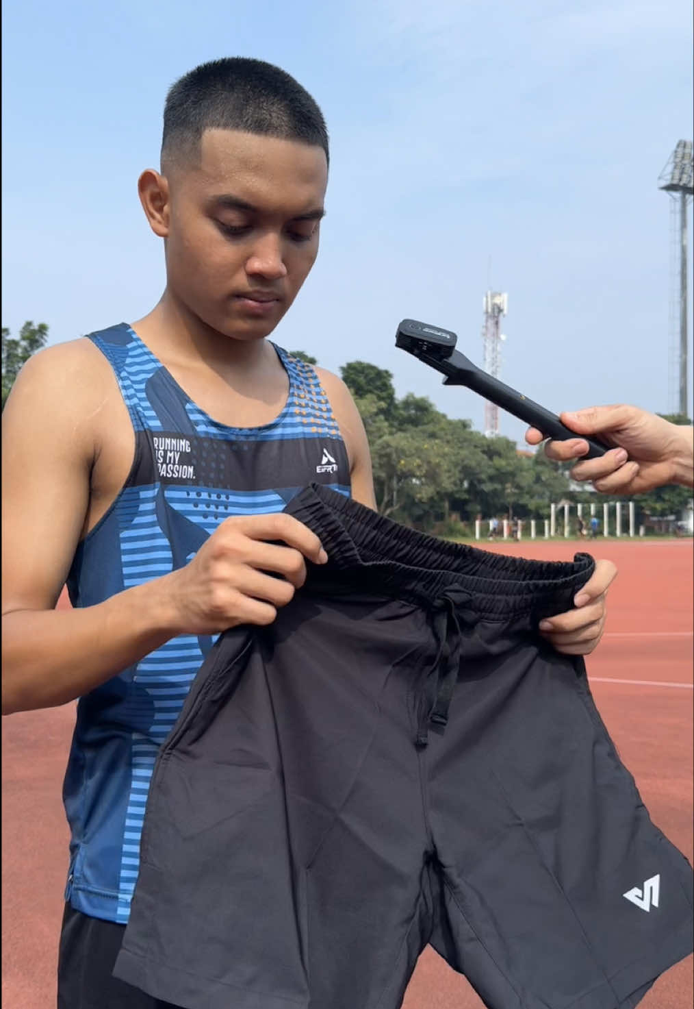 Rate X-light Short Whittaker berapa sih ? Yuk, simak video nya guys! 🤩 Buat yang belum punya, buruan buktiin deh kenyamanan X-light Shorts ini! Checkout sekarang juga, mumpung lagi ada diskon🔥 #Whittaker #ClightShorts #RunningShorts #LariSehat #CelanaLari #WhittakerRunning #OlahragaLari #FitnessFashion #CelanaOlahraga #RunningStyle #WhittakerSport #ShortsLari #LariLebihNyaman