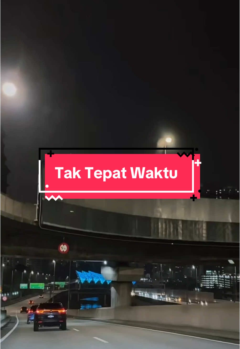 Pernah mencintai dua orang sekaligus? #foryou #taktepatwaktuifanseventeen #liriklaguindoviralbanget #laguindoterbaikk #deretanmusikindonesia #fyp #fypシ゚viral #xyzbca #CapCut 