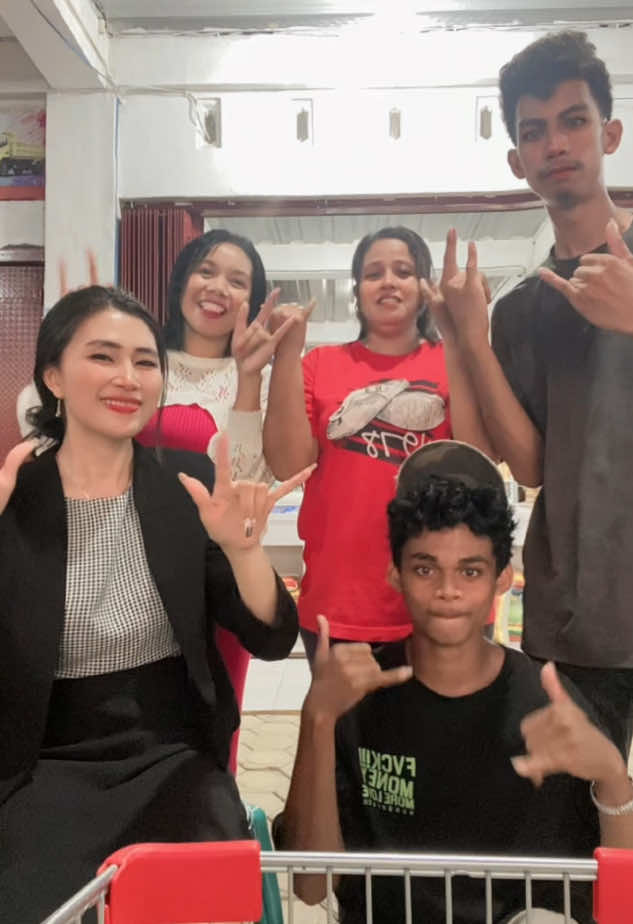 Stecuu stecu dulu sebelum tutup toko 😎🤟🏻 #stecu #fypage #sorongpapuabaratdaya #sorongtiktok 