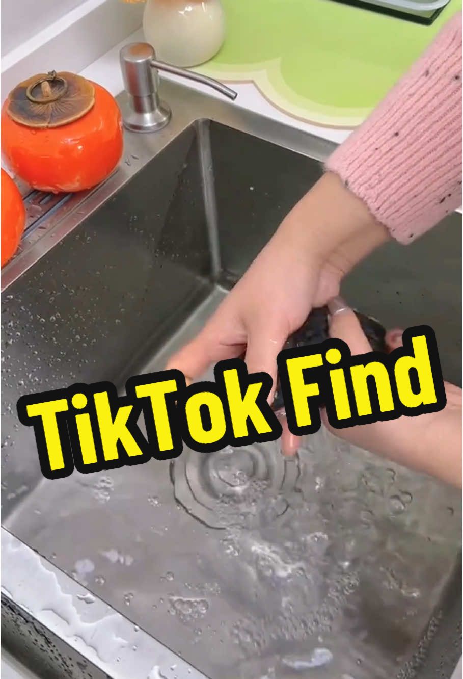 Magic cloth for cleaning glass window #goodthing #foryou #tiktokmademebuyit #cleaningtiktok #cleaningclothes 