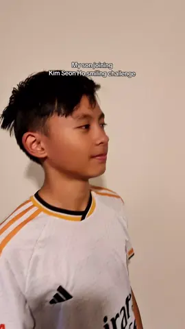 KIM SEON HO SMILING CHALLENGE WITH MY SON! #pinayintürkiye #pinaysatürkiye #filipinaandturkish #filipinalivinginturkey #buhaysatürkiye #myson #kimseonho 
