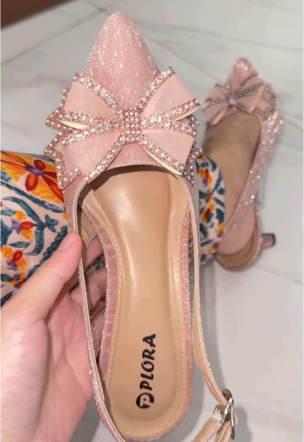 #heels #heelscantik #heelskondangan #heelspesta #rekomendasiheels #heelswanita