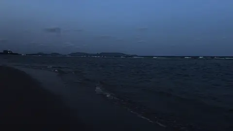 listen to something of nothing... #beach #callofsilence #wave 