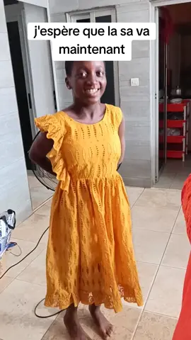 @Tyty de maman voici le nouveau style de ta fille hooo j'espère que les mamans Saintes la vont aimé