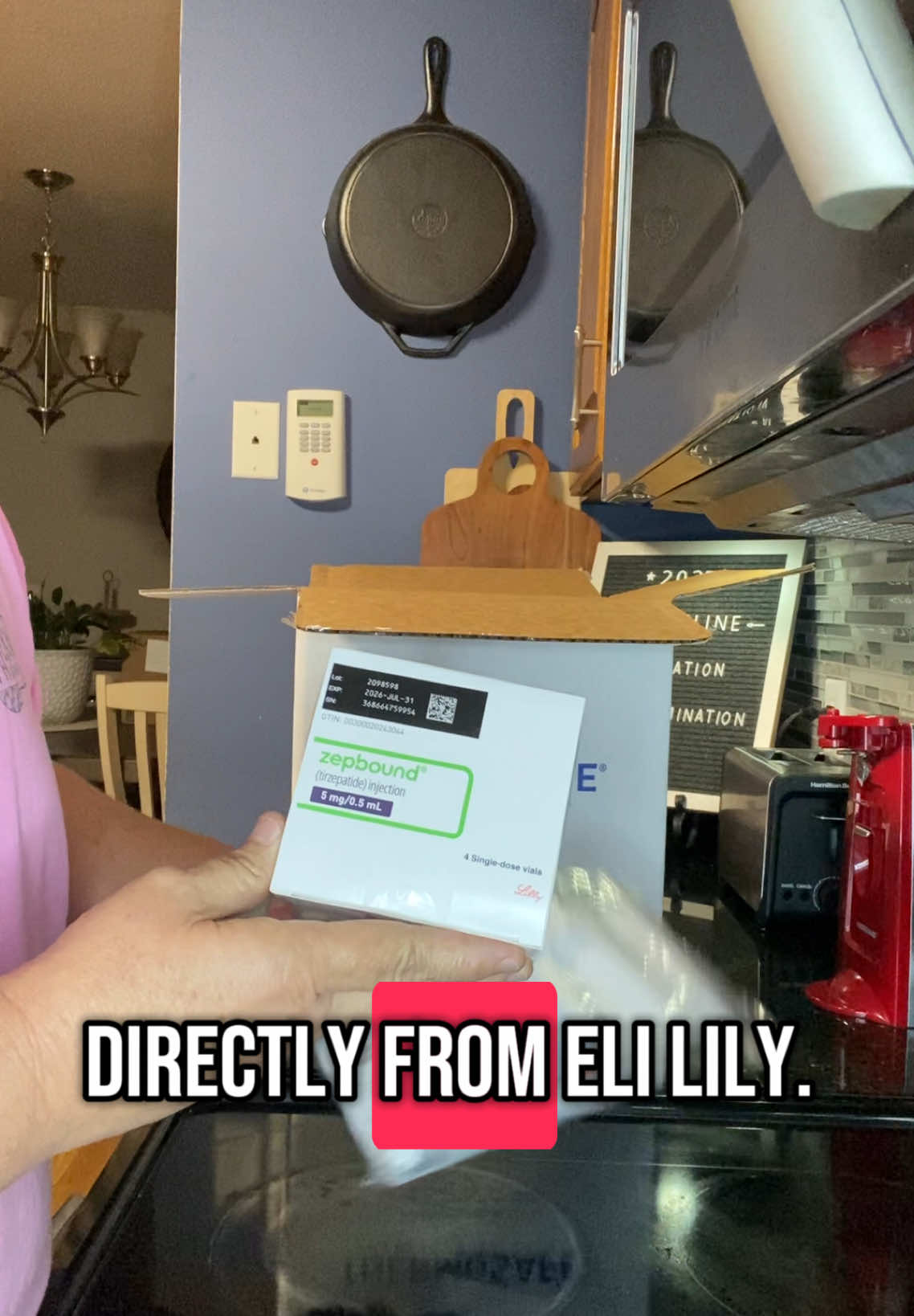 Sorry for the horrible sound but wanted to share. Zepbound shipment when ordered directly from Eli Lilly. I ordered yesterday and received it within 24 hours. Crazy fast shipping. #Zepbound #glp1 #Elililly 