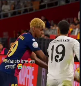 Clear Ceballos Red Card #fy #fyp #foryou #foryoupage #madrid #varca #barca #lamineyamal #dive #robbery 