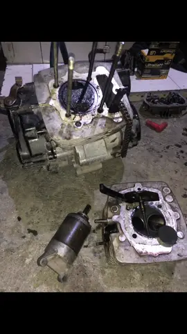 mesin jebol iseh iso dibenakno meneh, tapi nek wong wedok wes jebol opo iseh iso dibenakno meneh? #brilinkgank🚀 #tigerbrilink #tigergank #tigerherex🚦 #herex300cc #mesinjebol😔 #sadvibes #storywa 