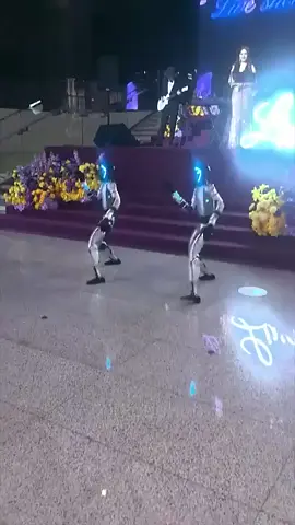 Kung Fu Robots?! 🥋🤖 Watch Unitree G1 Dance Like Masters! Meet the Unitree G1 robots — moving with kung fu precision and flawless synchronicity! 🥋🔥 They’re not just dancers; they’re the future of agile, powerful robotics. Unitree, you’re killing it! 🚀 Hire, buy, or rent robots today at JOBTOROB.com — 1,350+ Robots, One BIG Family! Find work WITH robots or FOR robots today! #KungFuRobots #UnitreeG1 #RobotDance #RobotKungFu #NextGenRobots #FutureOfRobots #TechShow #SmartMachines #HireARobot #HiringRobots #BuyRobots #Unitree #RobotPerformance
