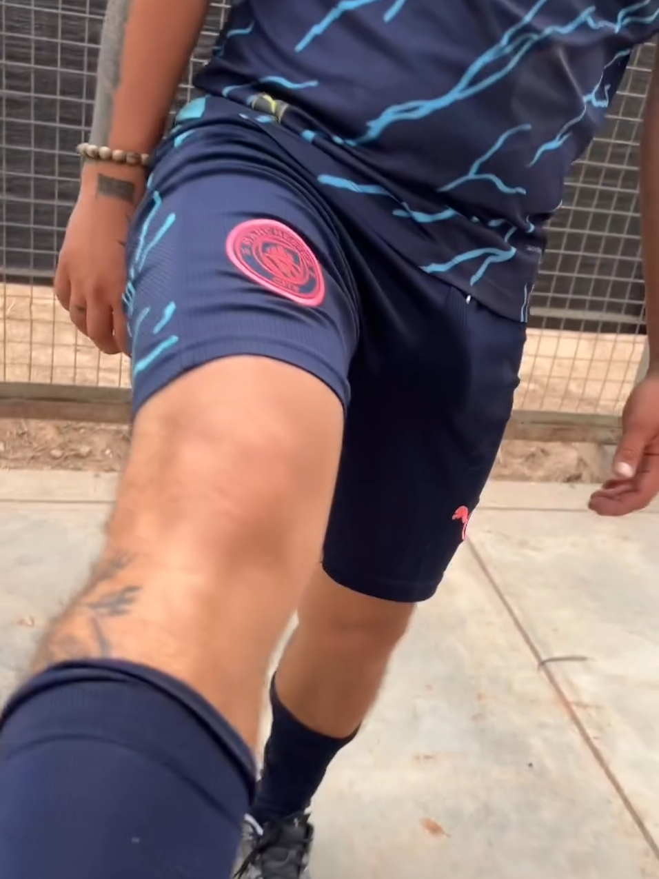 #bultovai05 #bultote #bulto #bultovai05 #machoalfa #macho #viral #chicos #hombres #boys #boyslove 
