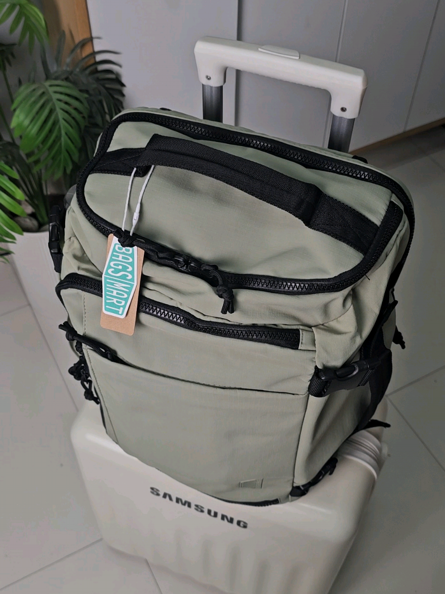 [ BAGSMART Blast Quick Access 28L Carry On Travel Backpack Ready Stock Unisex Multifuction Backpack ] #BAGSMARTQuickAccess #BAGSMARTTravelBackpack #Blast28LCarryOn #ReadyForAdventure #UnisexTravelGear #SmartTravelWithBAGSMART #MultifunctionBackpack #TravelSmartTravelLight #CarryOnReady #BAGSMARTReadyStock