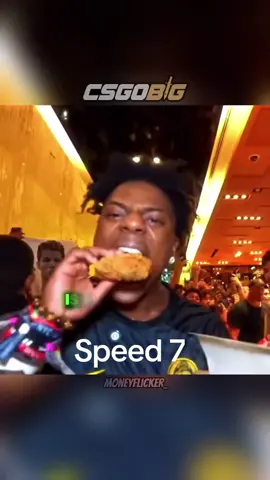 #ishowspeed #ishowspeedclipz #eating #kfc #chicken #edit 