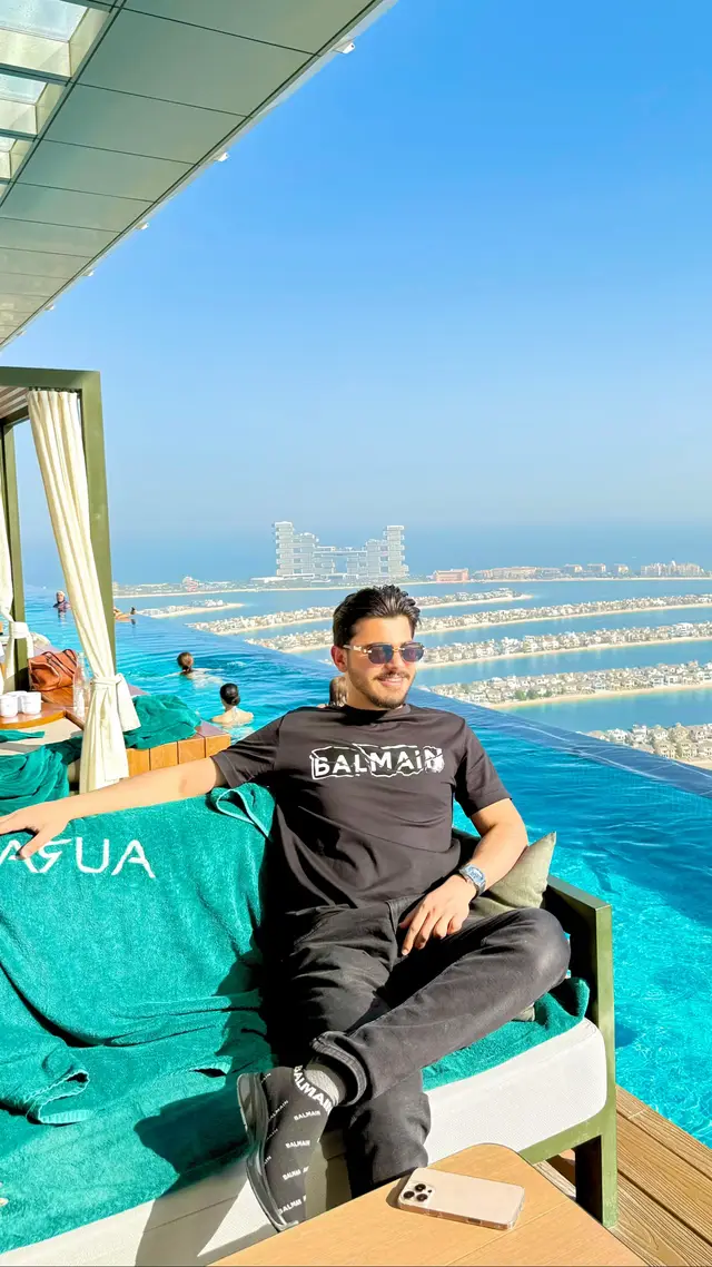 #jodezebari #duhok #erbil #zebari #fyp #active #kurdistan #foryou #auraskypool #auraskypooldubai #dubai #palmjumeirah 