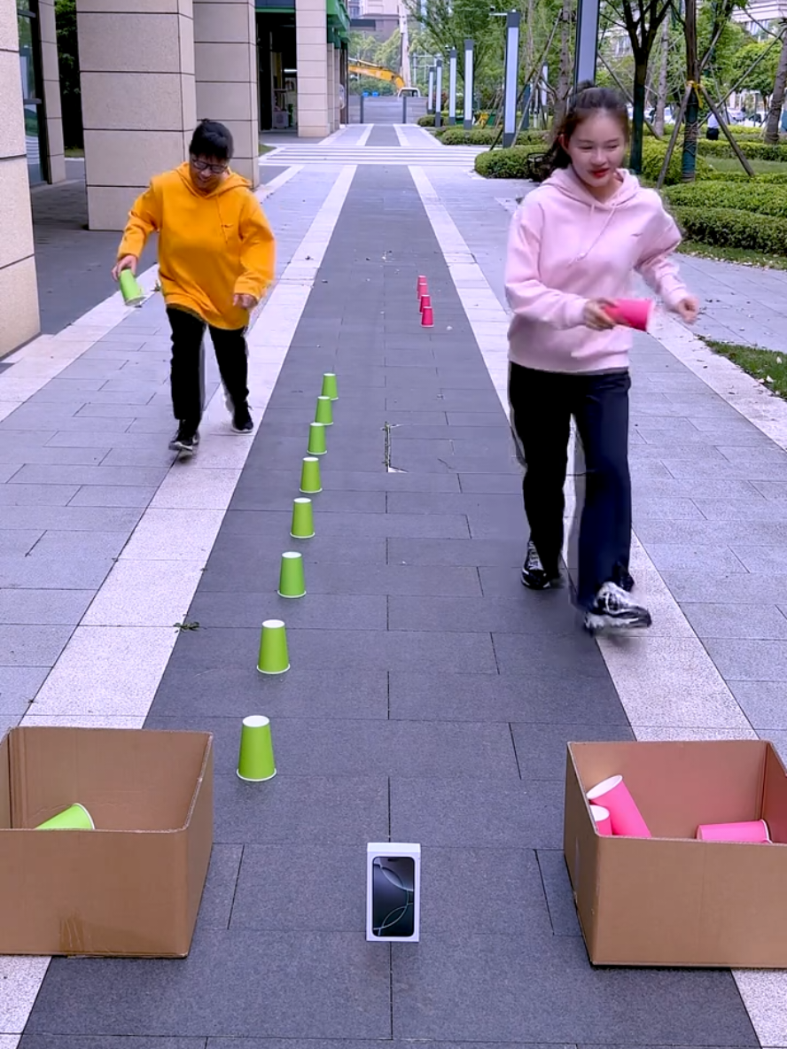 Cup picking challenge, strategy VS speed, who will win in the end?  #Funny   #Partygamechallenge   #Xiaotiesfancyholiday funny hilarious videos uk's funniest videos funny tiktok videos in english  funny english tiktok trending in usa funny viral funny family challenges funny family videos funny tiktok viral kids try not to laugh challenge funny family tiktok challenge  Funny Dark Humor viral tiktok family funny family tiktok funny tiktoks to do with kids  funny family tiktok trends funny face filter challenge funny face challenge tiktok trend  funny tiktok videos in english  funny english tiktok funny and crazy family funny family videos uk tiktok funny english jokes funny family videos funny english tiktok funny and crazy family uk tiktok funny english jokes funny family tiktok trends funny videos laugh till you cry  crazy funny funny viral videos over 10 million views  Very Funny Jokes family tiktok best funny tiktok funny family funny tiktoks to make u cry of laughter funny videos laugh till you cry  funny tiktoks to make u cry of laughter  funny viral videos over 10 million views  crazy funny I Love My Family family tiktok changsha family happy family videos funny memes family comedy family family tiktok trends funny videos to laugh family games challenge funnyfamily family funny tiktok funny family comedy 多人聚会小游戏 美国人怎么教三岁宝宝玩 Can you blow out 500 candles familytime family games at home best family games funny family videos family games challenge family games ideas changsha family family games tiktok funny family couple games funny couple games at party board games for family boardgames couplegamesHow To Choose Pizza Date Night  datenightideas datenight  GameNight 中国 日常vlog 日常vlog系 日常 vlog 日常vlog拍法 女子大生の日常vlog 日常vlog 勉強 ルーティン 日常vlog ごはん 日常vlogルーティン 旅行 日常vlog 日常vlog系列 #changshaffm  #changshafamilyfunmedia  #am549  #unfrezzmyaccount #unfreeze  #changsha  #family #familytime #familygames  #partygame #familygame #india #pakistan #srilanka #bangladesh #nepal #afghan #afghanistan #iran #iraq #kuwait  #qatar #bahrain #saudia #ksa  #yamen #oman #UAE #dubai  #USA #newyork #UK #spain #europe #EGYP #world #Africa #aisia #japan #korean #korea #england #australia #indonesia  #malaysia #singapore #lahore   #karachi #sharjah #italy  #datenightideas #datenight #GameNight #中国日常vlog #日常vlog系 #日常vlog #日常vlog拍法 #女子大生の日常vlog #日常vlog 勉強 ルーティン #日常vlog ごはん #日常vlogルーティン #旅行日常vlog #日常vlog系列 @tiktokglobal @TikTok 