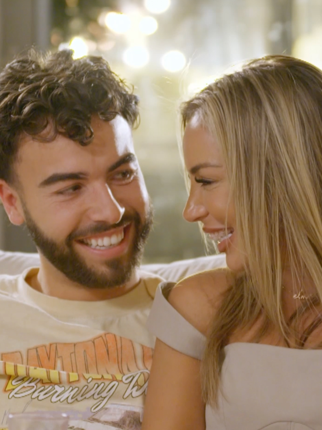 We all love love 🥰 #TOWIE