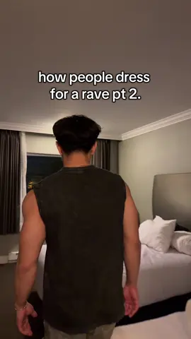 be wearing nothing fr 🥸 #raversoftiktok #edmtiktok #ravetok #raves #edm #raving #edclasvegas #ravetiktok #asian #02 