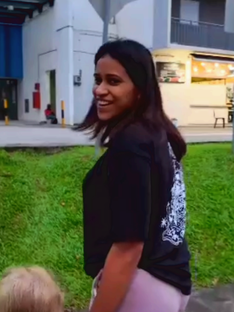 Chamari Deegodagamage💐 💗💐⚘🤩❤🥰😍💘😊💗🤩 #srilankanactress #foryou #viral #trending #srilankan_tik_tok🇱🇰 #tiktok #onemillionaudition #fypシ #fyp #niliyo #my_favourite_actress #srilankanartist #foryoupage #slactress #sinhala #chamarideegodagamage #travaling 