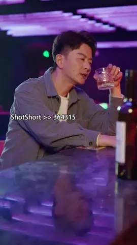 🌟 Continue the story here 👉🏻 📲 Download the ShotShortapp 🔍 search for 364315, and watch the full series ✨!(8) #ShotShort #shortplay #drama #shortdrama #shortfilm #foryour #movie #tiktok #fyp #shortsvideo 