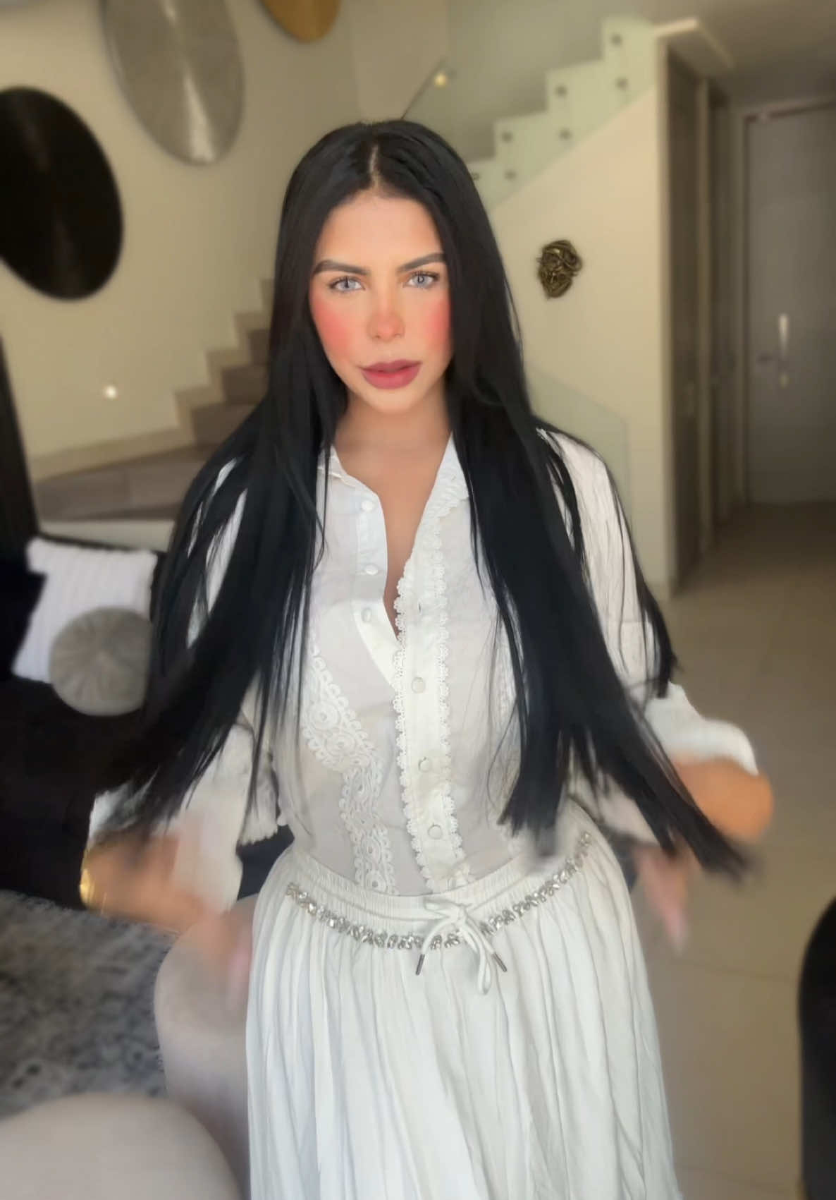 Un besito nada más❤️