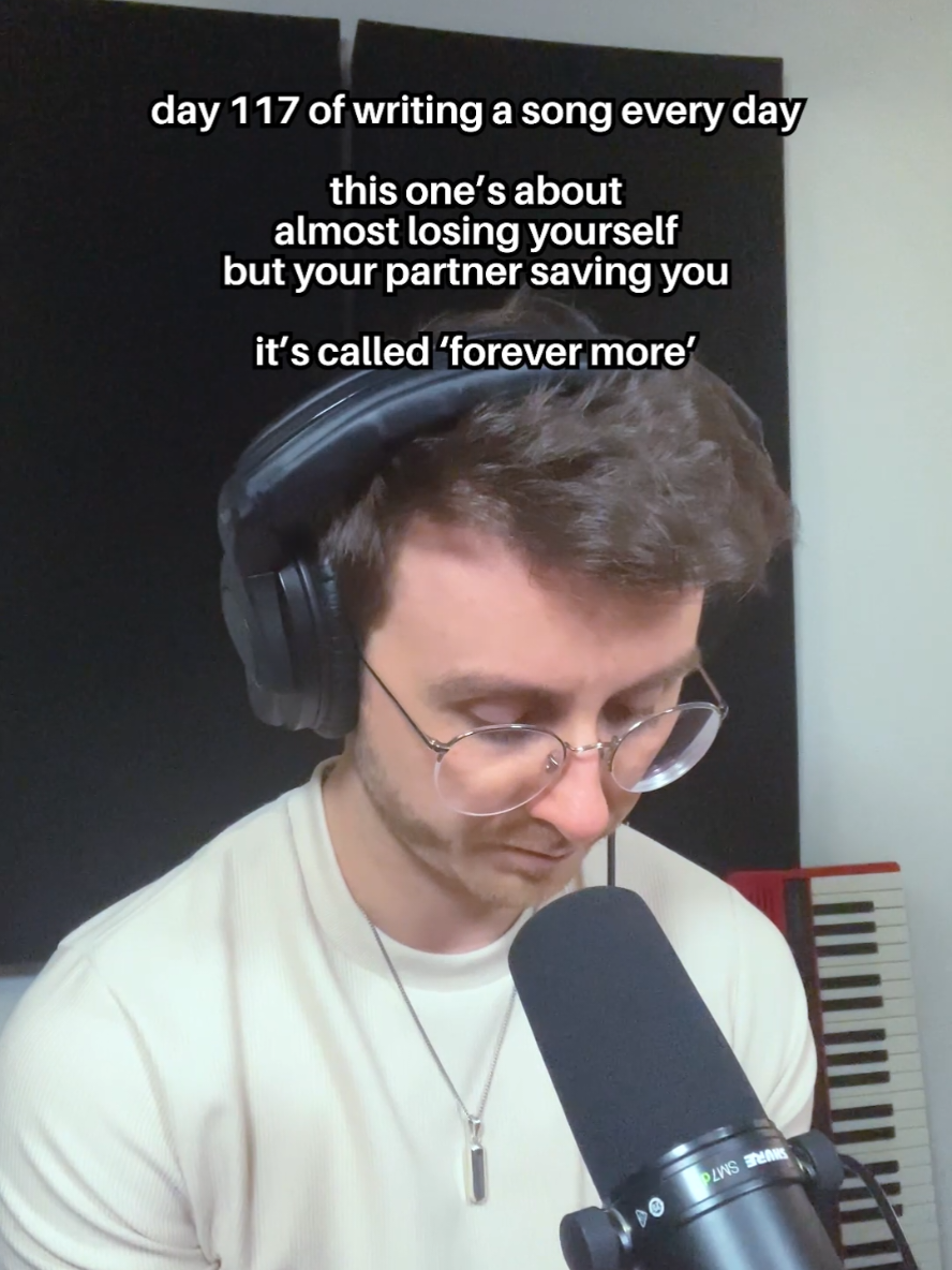 day 117 of writing a song every day 🎶 End of a movie vibes! I was thinking about times I've struggled and how my partner lifted me back up when writing this. This one’s called ‘forever more’. #songaday #songadaychallenge #singersongwriter #musicforsync #altokeymusic #newmusic #Relationship #lovesong 