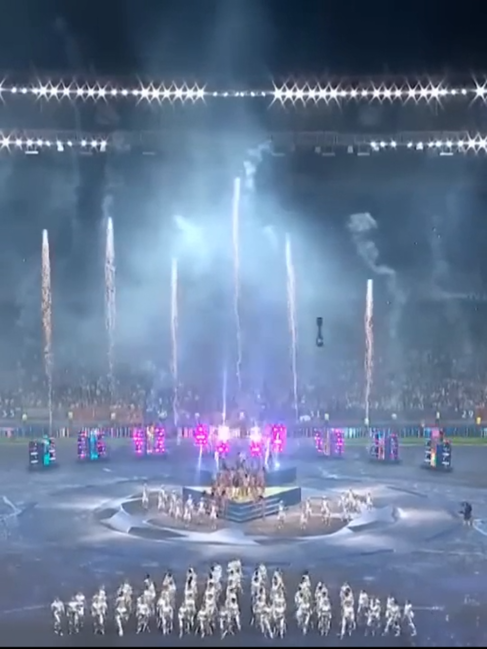 Ceremonia de la Final de la Champions League 2018 ❤️‍🩹 #futbol⚽️ #realmadridfc #cristiano #dualipa #seanpaul #uclfinal #championsleague  #liverpool 