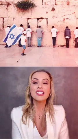 Você sabia que “Shalom” não significa só “paz”? Na cultura do judaísmo, essa palavra carrega uma profundidade que vai muito além de tranquilidade ou ausência de guerra. #Shalom #MentalidadeBíblica #FéNaPrática #ProfetizeVida #MulherDeImpacto #PollyCherem #NegóciosComPropósito #EspiritualidadePrática #LiderançaFeminina #ImagoAcademy #SabedoriaAntiga #VivaComPropósito