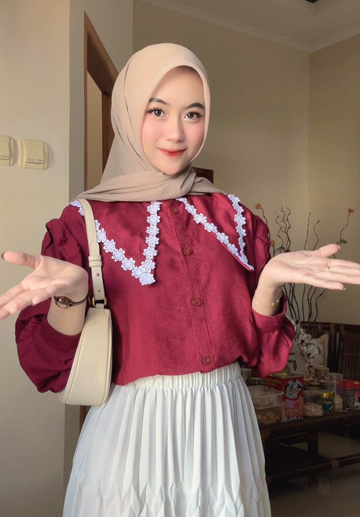 blouse gemey murahh😫 #blouse #blousewanita #blousemurah #lenganpanjang #kerah #renda #pololinen #4u #fyp 