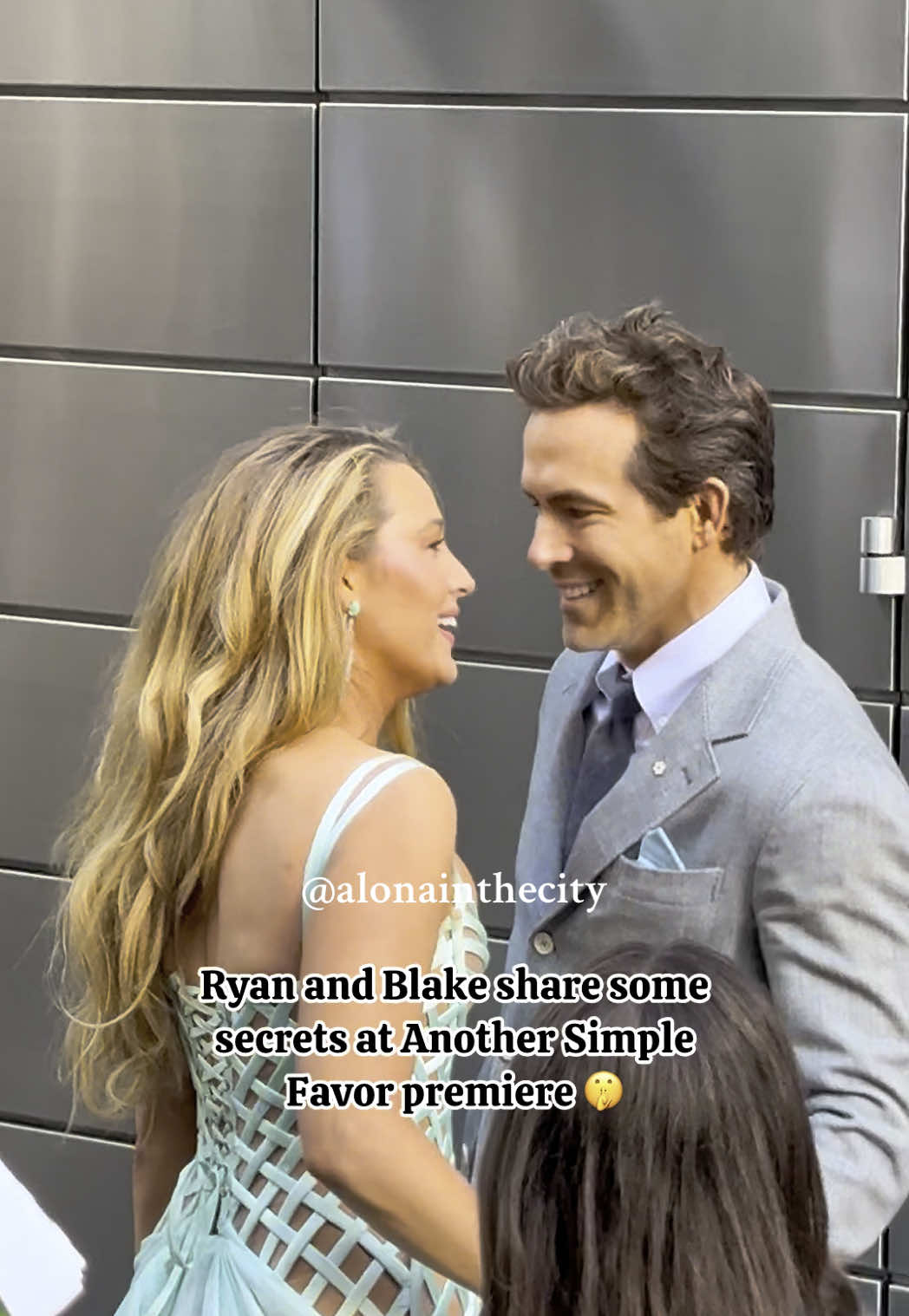 Any lip reading specialists here? 😄 #blakelively #ryanreynolds #deadpool #deadpoolandwolverine #blakelivelyedit #asimplefavor #anothersimplefavor #lipreading #mermaidcore #celebrity #celebritynews #celebritycouple #celebstyle #nycblogger #gossipgirl #serenavanderwoodsen #hautecouture #couturedress