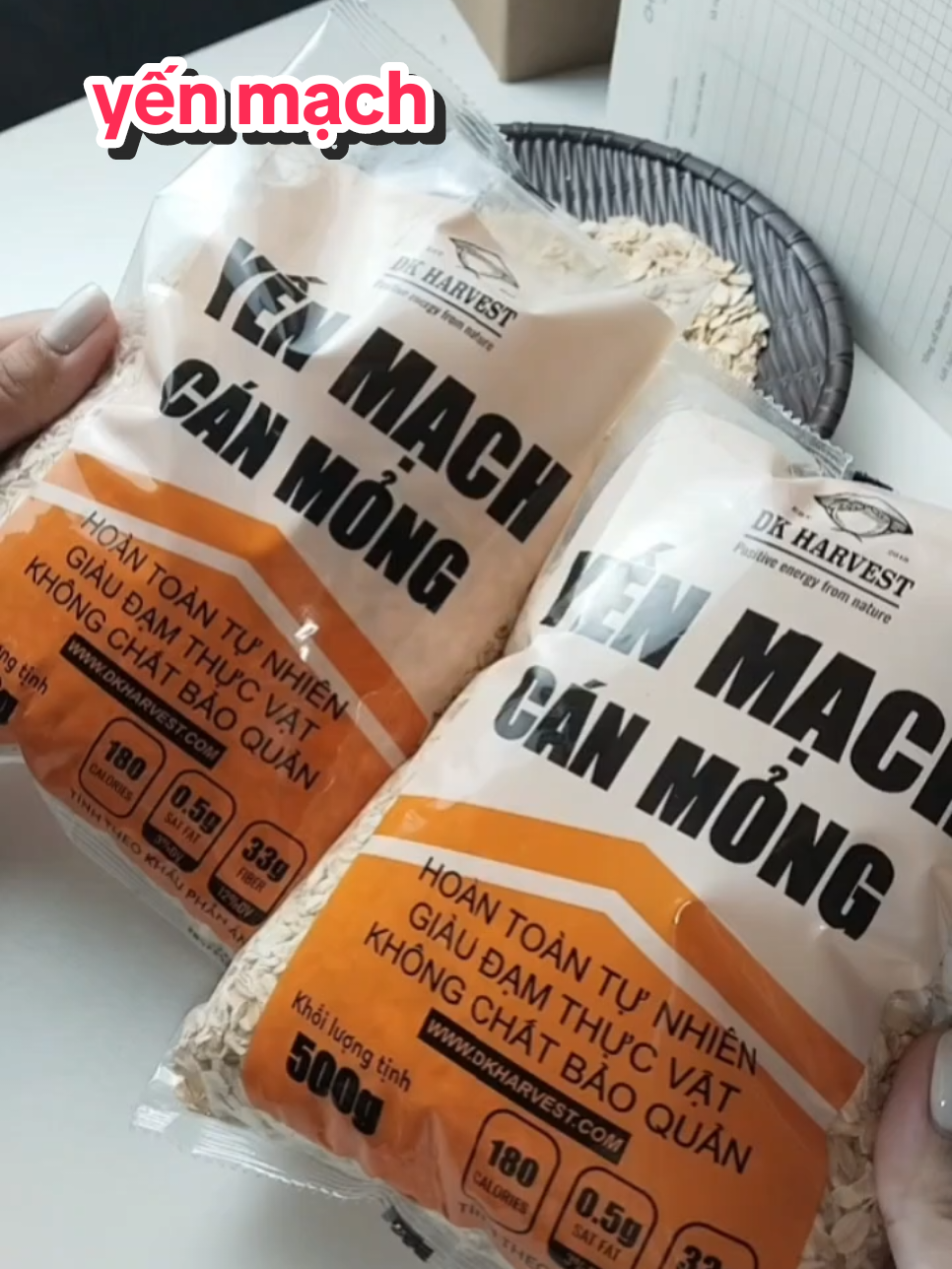 yến mạch cán mỏng giá hợp lý lắm nè mí bà #tuyenriqiu68 #riview #LearnOnTikTok #yenmach #dkharvest 