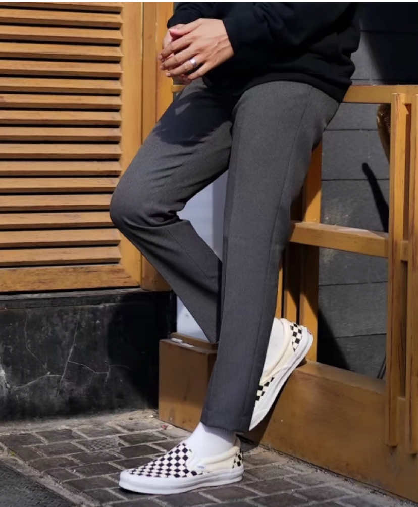 CELANA ANKLE PANTS SLIMFIT PRIA cek keranjang kuning #celanaformalpria #celanawollpremiummurah #celanakantorpria #celanamurah #celanakantor #celanakantorformal #celanakantorslimfitpria #celanakantorslimfit #celanaanklepants #anklepants