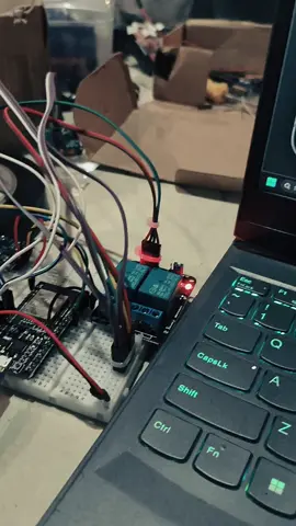 Esp 32 + Web Interface #ini_labil #iotproject #mikrokontroler #jokiskripsi #esp32 #informatica #flutter 