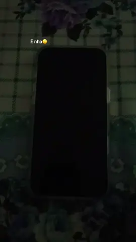 #iphone ê chữ ê 😀 nói nhỏ hoii