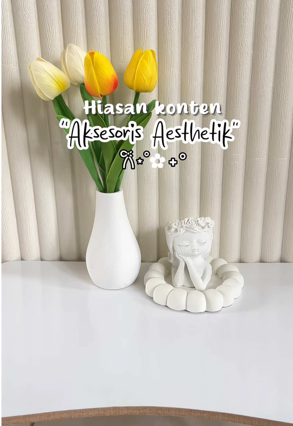 Properti konten aesthetik #printilankonten #propertikonten #hiasankonten #aksesoriskonten #vasbungaaesthetic #bungatulip 