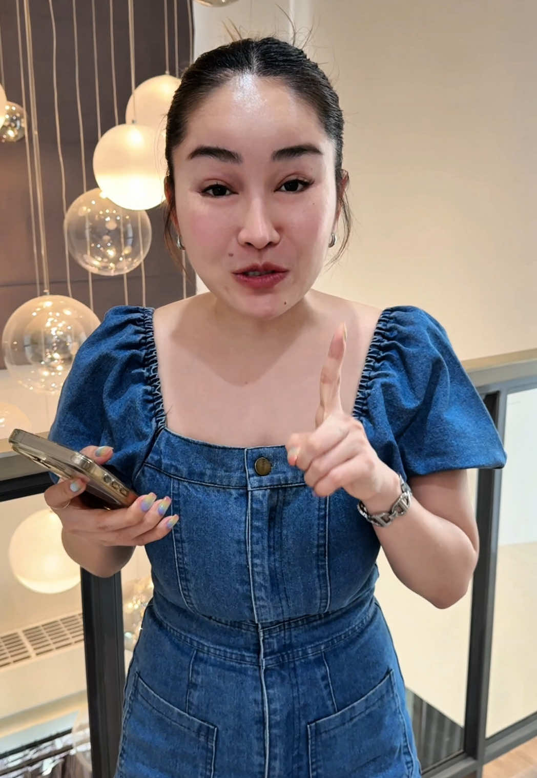 ออร่าไปพร้ิอมกัน #เซรั่มชาร์ลอตต์ #เซรั่มบะหมี่ #ผิวขาว #ครีมผิวขาว #รีวิวบิวตี้ 