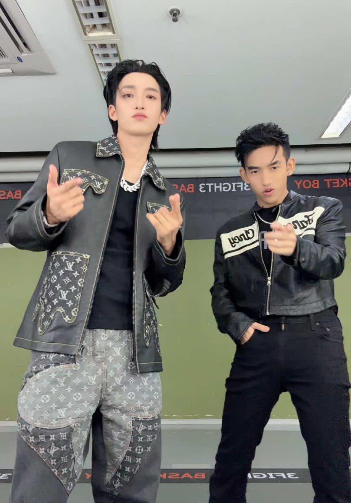 แม่นบ่ @IRONBOY #MagentaBoy #Noeulnuttarat #noeullee #bonoh #Noeul #โนอึล #이노을 #s2thesunset #horizone 