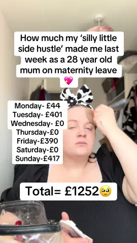 I still cannot believe I’m saying this. But last week alone I made 1.5x my MONTHLY maternity pay 🤯 I am your average first time mum, who wanted more for myself whilst on maternity leave. I was sick of living paycheck to paycheck and not being able to pay bills.  If you are reading this, take it as your sign to just start!  Comment DIGITAL if you want to learn how to create an income from your phone 📲  Make sure to follow to kickstart your digital marketing journey.  #digitalmarketing #onlinebusiness #sidehustle #marketingtips #businessgrowth #creatorsearchinsights  