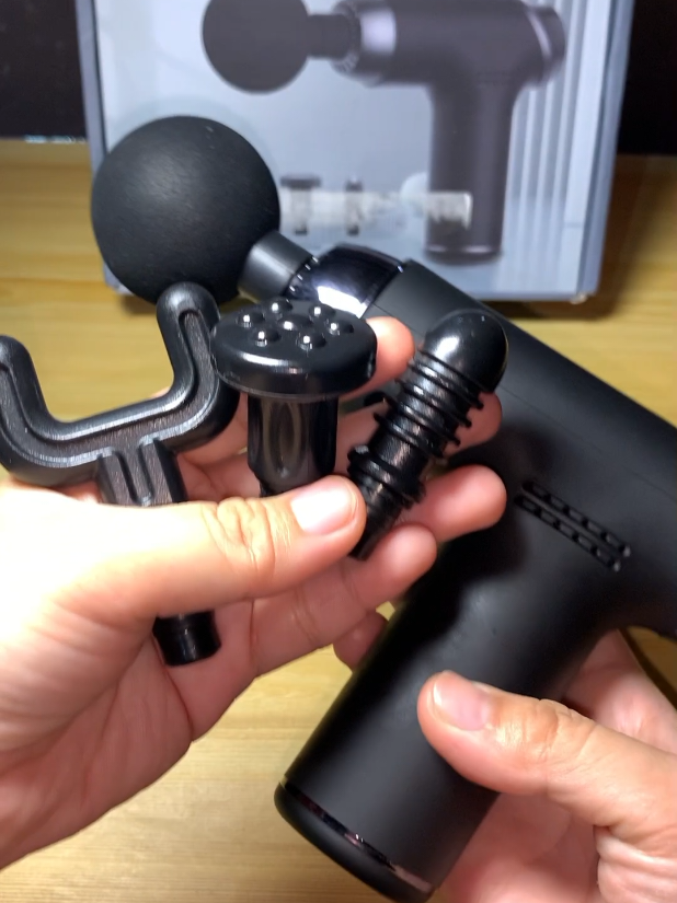 After a long day, deserve mo ang best massage! Hindi mo kailangan gumastos ng malaki para sa quality relaxation.  Try OOKAS Portable Massage Gun! #massagegun #portablemassagegun #minimassagegun #ookas #relaxation #muscles 
