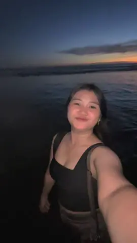 Sunset 🌅🥰❤️ #fyp #foryoupage #baliisland #explorebali #senja #sunset #pantaipetitenget #petitengetbeach 