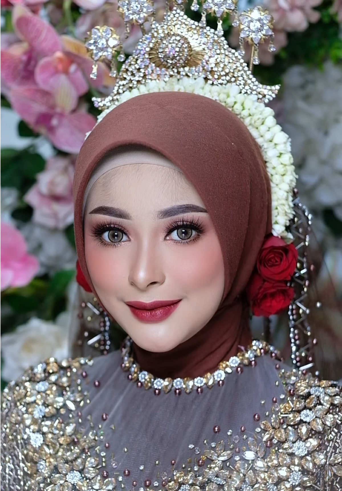 Akhirnya bikin stecu stecu juga 🥰🥰  #sanggarriaskerinci #sanggarkerinciofficial #transisimakeup #beforeaftermakeup #jogjaputrihijab #stecu 
