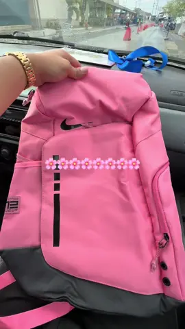 #fyp #foryoupage #hoopersdreams #pink #tiktok #backpack #nikebag #foryoupageofficiall #fyppppppppppppppppppppppp 