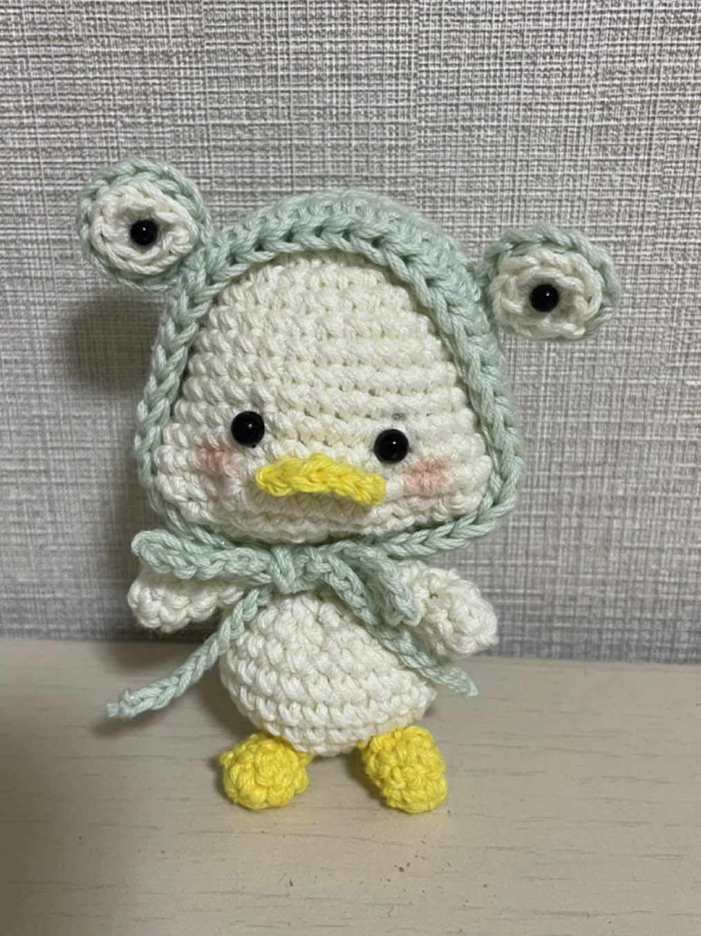 カエルを被ったアヒルさん💛 #뜨케 #編み物 #crochet 
