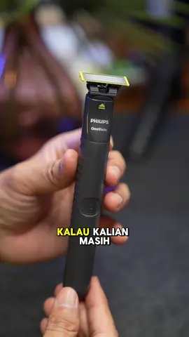 Alat Cukur Electric Hybrid Pria dari Philips Oneblade pencukur jenggot kumis serbaguna harga murah promo #alatcukur #pencukurelektrik #philipsoneblade #cukurkumis #cukurjenggot #cuantanpabatas #wibgajian