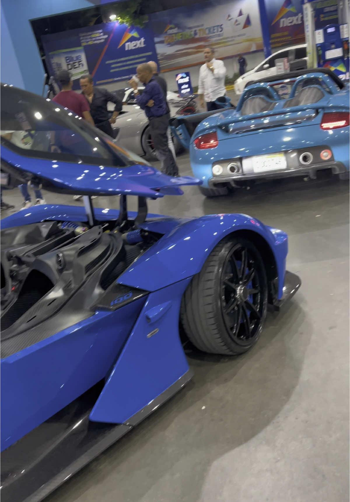 This is RD🇩🇴🏎️ #fyp #ktm #porschecarreragt #mclaren #audir8 #finest #autoluxury 