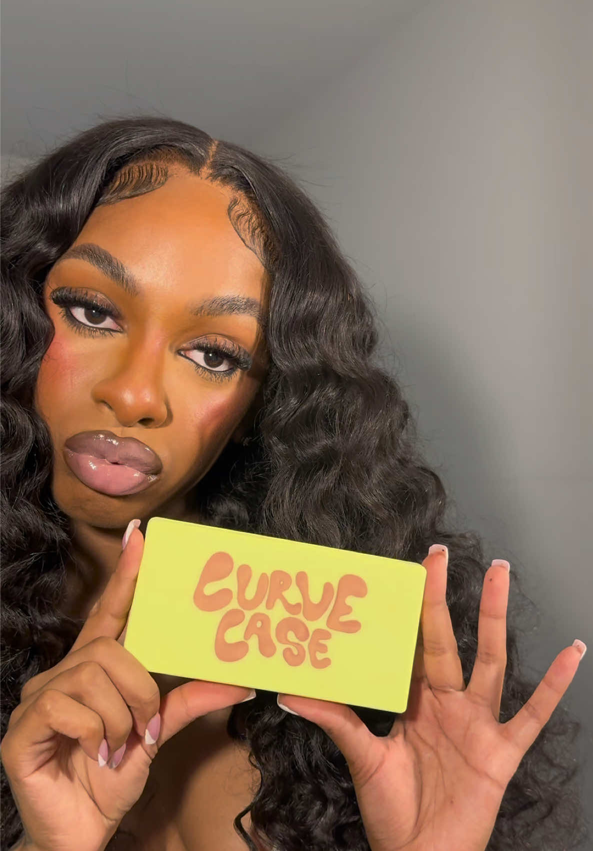 My flawless NO FOUNDATION makeup routine 💕 ft @madebymitchellusa Curve case in the shade Medium!  #makeuptutorial #nofoundationmakeup #MakeupRoutine #curvecase #fyp #blackgirlluxury #foryoupage #blackgirlmakeup #grwm 