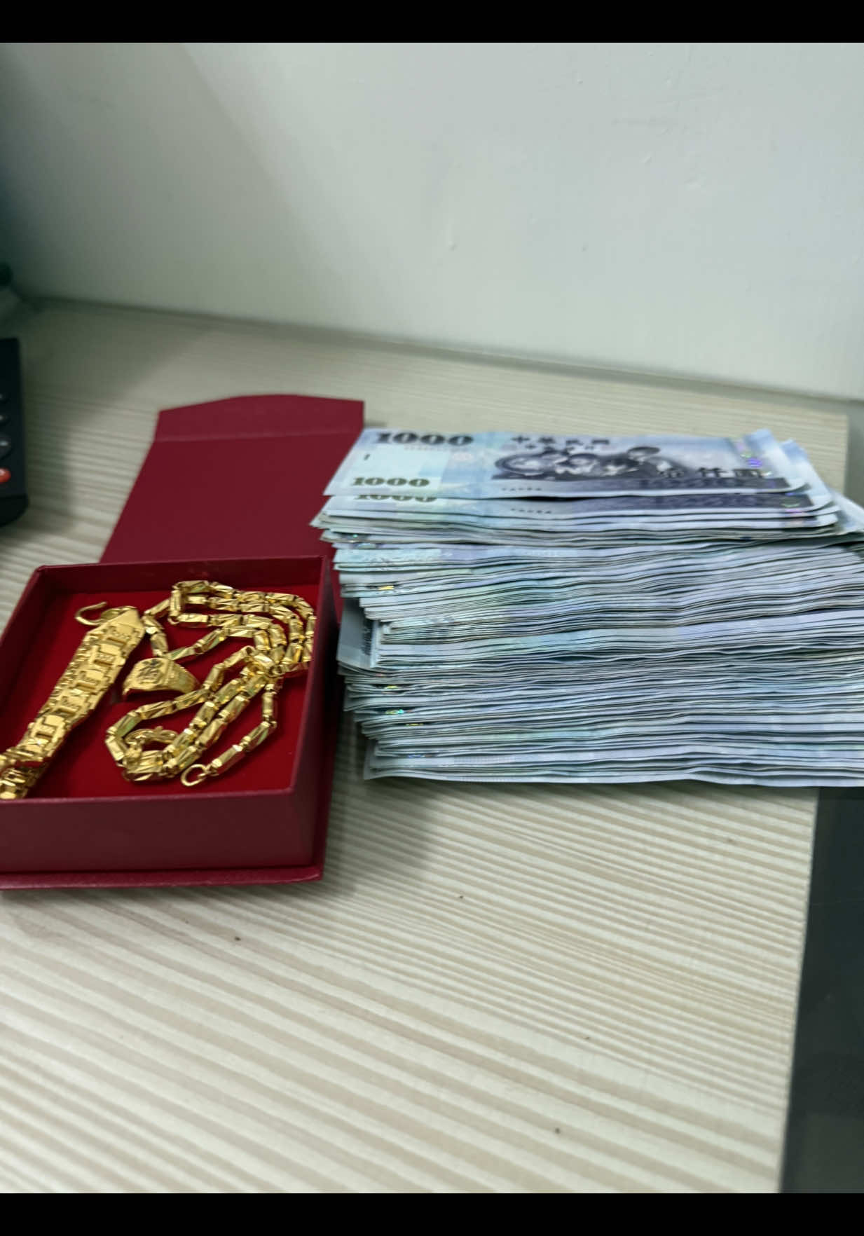 Tiếp tục là các gương mặt vàng Đài Loan tháng 70-80tr như lời đồn của mấy bà hàng xóm... 🥰🥰🥰 Đài Loan vẫn còn nhiều tiền lắm nha ae. cố gắng lên💪💪💪#nguoivietnamtaidailoan🇹🇼🇹🇼 
