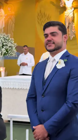 Meu marido disse que não ia chorar no casamento 🤣